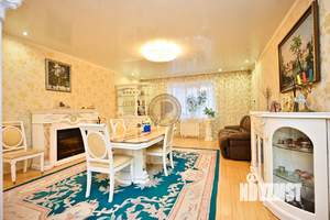 Дом 300м², 2-этажный, участок 8 сот.  