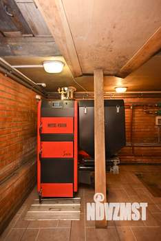 Дом 318м&sup2;, 2-этажный, участок 16 сот.  