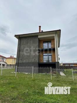 Дом 212м&sup2;, 2-этажный, участок 14 сот.  