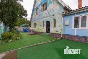 Дом 325м&sup2;, 3-этажный, участок 6 сот.  