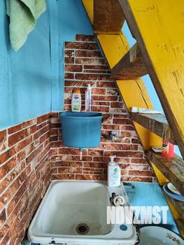 Дом 32м², 2-этажный, участок 6 сот.  