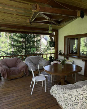 Дом 148м², 2-этажный, участок 8 сот.  