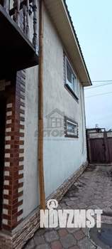 Коттедж 280м², 2-этажный, участок 5 сот.  