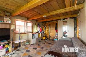 Дом 99м&sup2;, 2-этажный, участок 10 сот.  