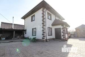 Дом 144м&sup2;, 2-этажный, участок 4 сот.  