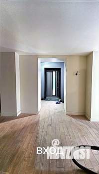 Коттедж 250м&sup2;, 3-этажный, участок 11 сот.  