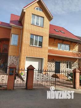 Коттедж 550м&sup2;, 4-этажный, участок 8 сот.  