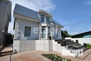 Дом 273м&sup2;, 3-этажный, участок 4 сот.  