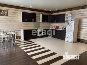 Дом 350м², 2-этажный, участок 4 сот.  
