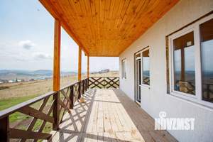 Дом 100м&sup2;, 2-этажный, участок 10 сот.  