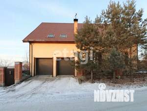 Дом 235м&sup2;, 3-этажный, участок 8 сот.  