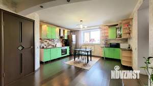 Коттедж 221м², 2-этажный, участок 7 сот.  