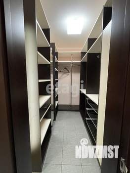 Дом 345м², 2-этажный, участок 12 сот.  
