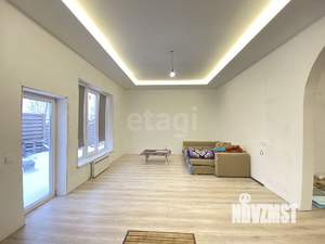 Дом 184м&sup2;, 2-этажный, участок 7 сот.  