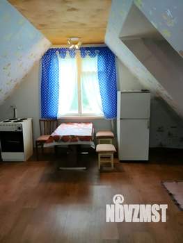 Дом 60м², 2-этажный, участок 9 сот.  