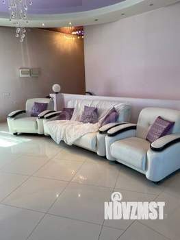 Дом 336м&sup2;, 2-этажный, участок 8 сот.  