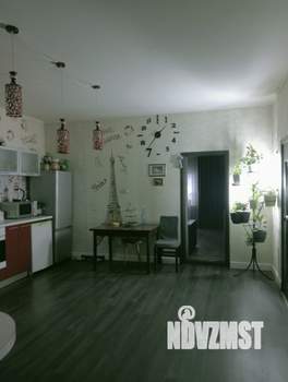 Дом 188м&sup2;, 2-этажный, участок 5 сот.  