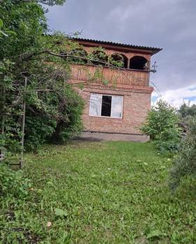 Дом 64м², 2-этажный, участок 8 сот.  