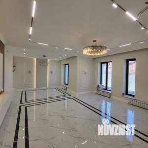 Коттедж 283м², 2-этажный, участок 8 сот.  