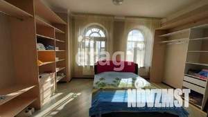 Дом 678м², 4-этажный, участок 15 сот.  