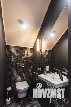 Таунхаус 200м&sup2;, 3-этажный, участок 3 сот.  