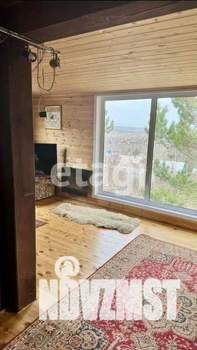 Дом 70м&sup2;, 2-этажный, участок 7 сот.  