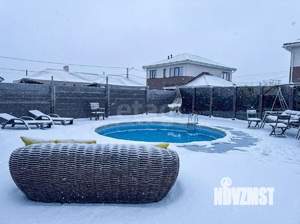 Дом 180м&sup2;, 2-этажный, участок 15 сот.  