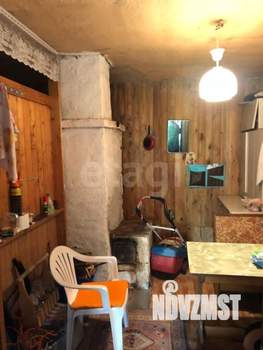 Дом 46м², 2-этажный, участок 10 сот.  