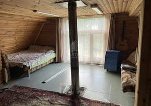 Дом 50м&sup2;, 2-этажный, участок 10 сот.  