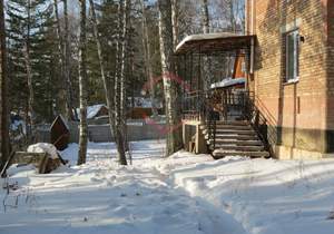 Дом 170м&sup2;, 2-этажный, участок 11 сот.  