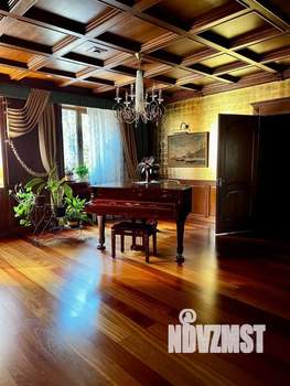 Коттедж 1200м², 3-этажный, участок 38 сот.  