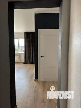 Коттедж 212м², 2-этажный, участок 10 сот.  