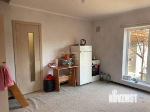 Дом 100м&sup2;, 2-этажный, участок 6 сот.  