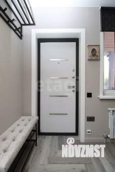 Дом 130м&sup2;, 3-этажный, участок 13 сот.  