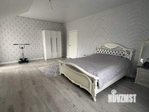 Коттедж 240м&sup2;, 2-этажный, участок 22 сот.  