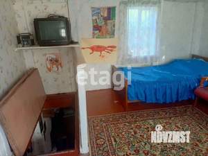 Дом 20м&sup2;, 2-этажный, участок 5 сот.  