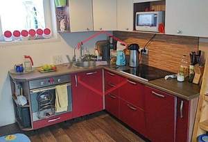 Дом 280м&sup2;, 2-этажный, участок 10 сот.  