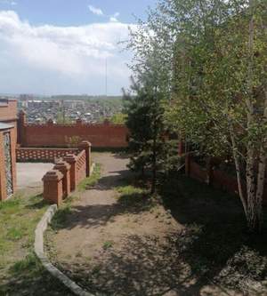 Дом 220м², 2-этажный, участок 12 сот.  