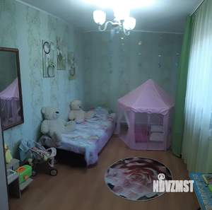 Дом 180м², 2-этажный, участок 6 сот.  