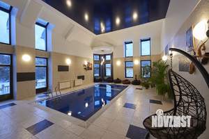 Коттедж 680м², 2-этажный, участок 15 сот.  