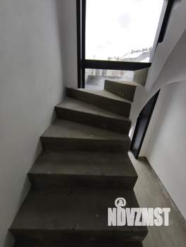 Дом 306м², 1-этажный, участок 8 сот.  