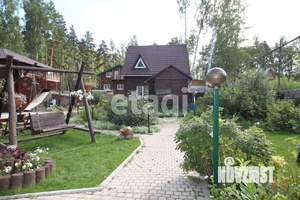 Дом 200м², 2-этажный, участок 15 сот.  