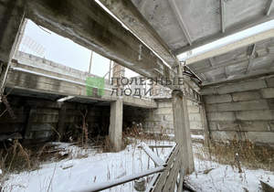 Дом 200м&sup2;, 2-этажный, участок 10 сот.  