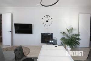 Дом 226м&sup2;, 2-этажный, участок 17 сот.  