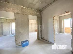 Дом 305м², 2-этажный, участок 10 сот.  