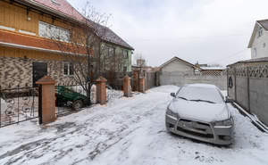 Дом 550м&sup2;, 4-этажный, участок 8 сот.  