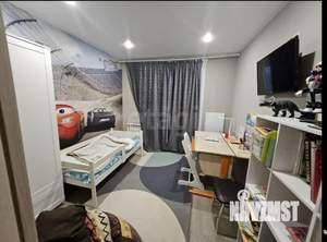 Дом 200м&sup2;, 2-этажный, участок 7 сот.  