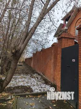 Коттедж 303м&sup2;, 2-этажный, участок 11 сот.  