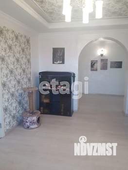 Дом 240м&sup2;, 2-этажный, участок 6 сот.  