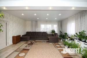 Дом 226м², 2-этажный, участок 14 сот.  